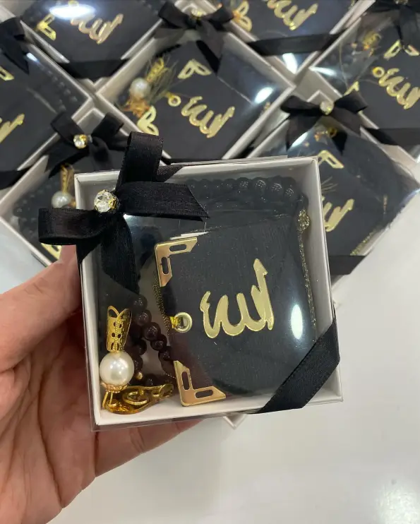 Asetat Kutuda Mini Kuran – Pırlanta Taşlı – Siyah